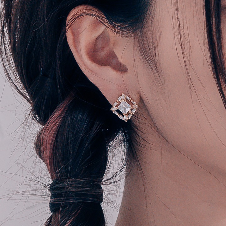 ��ǰ�̹���