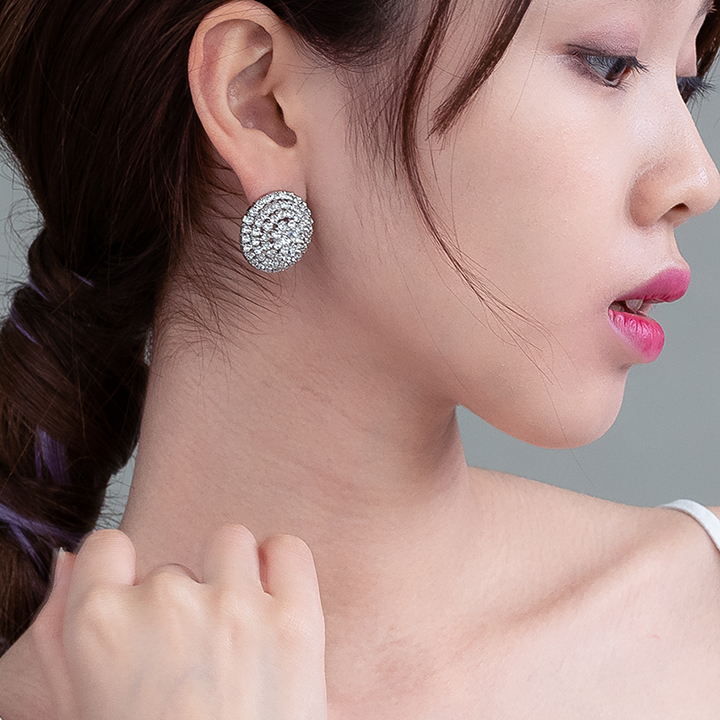 ��ǰ�̹���