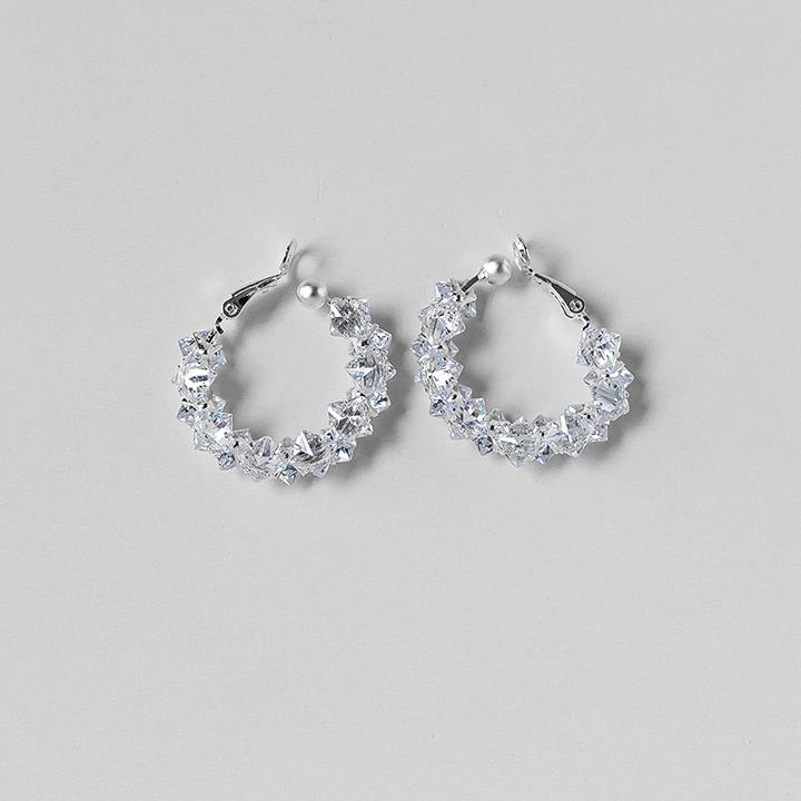 ��ǰ�̹���