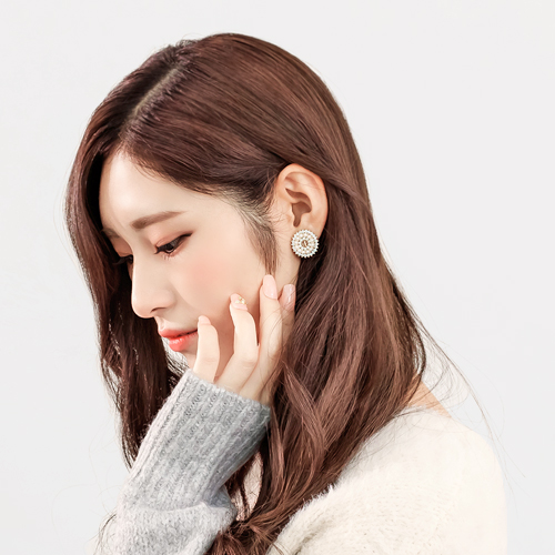 ��ǰ�̹���