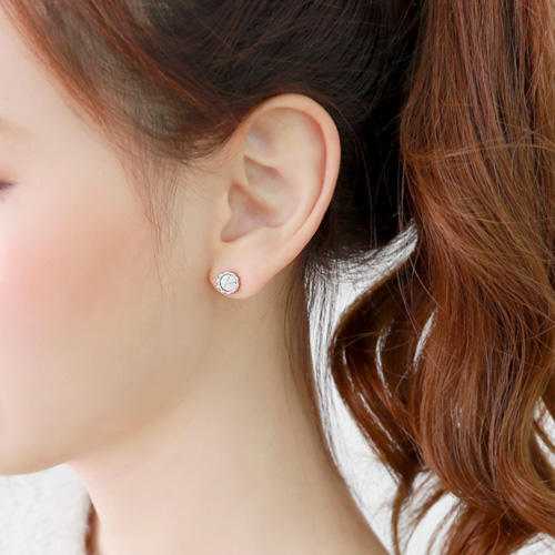 ��ǰ�̹���